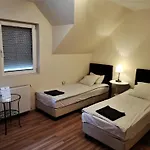 Kikelet 3*