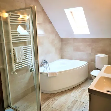 Gasthuis Kikelet 3*