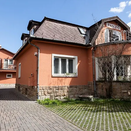 Vendégház Kikelet Panzio Dunakeszi