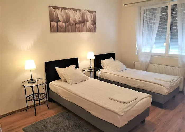 Kikelet Guest house